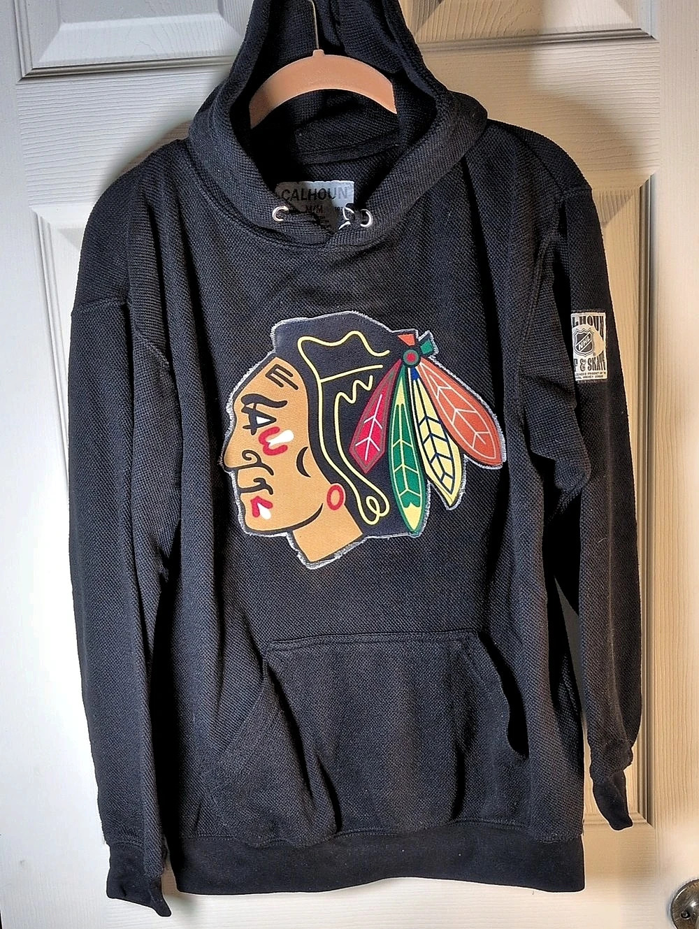 Calhoun Chicago Blackhawks Waffle Texture Pullover Hoodie Black & Red Medium